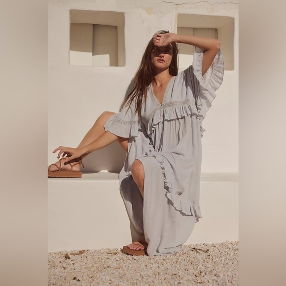 Free People Dresses & Skirts - Free People Paradiso Maxi Dress